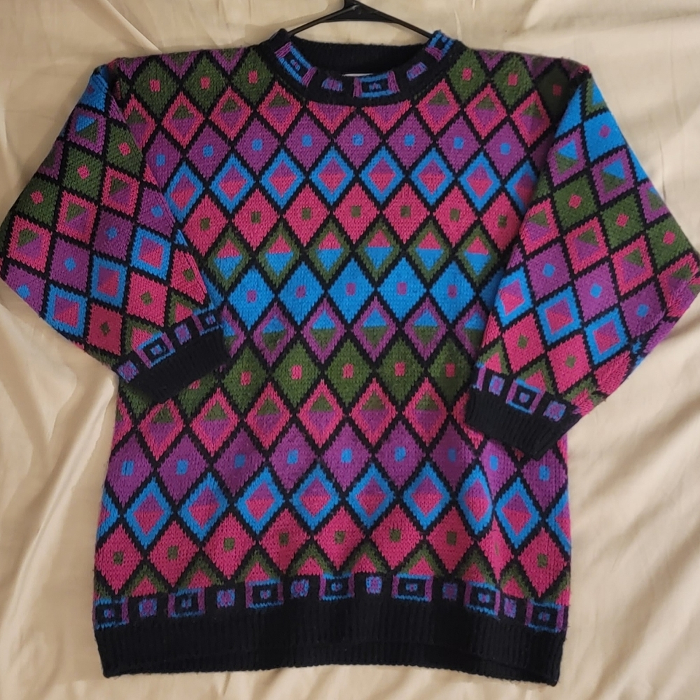 Vintage Worthington Essential Sweater. Size Small